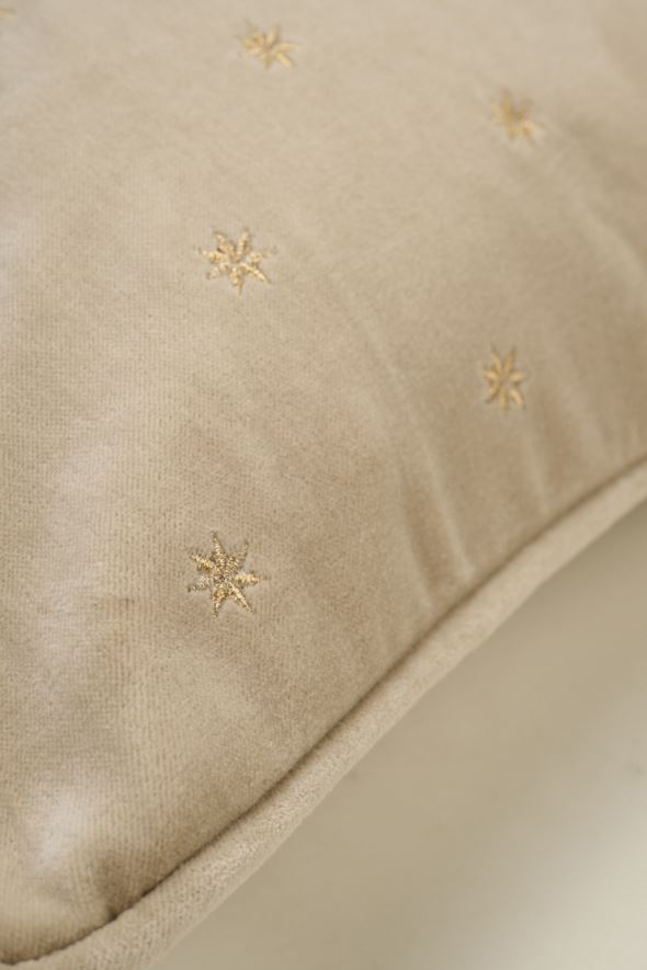 Pynteputetrekk beige - 2
