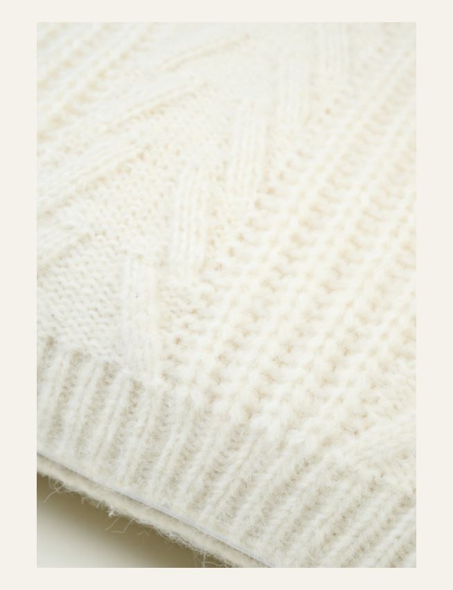 Pynteputetrekk offwhite - 2