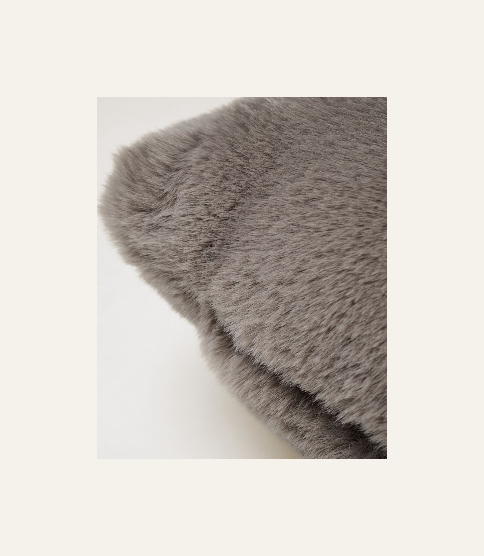 Pynteputetrekk taupe - 2