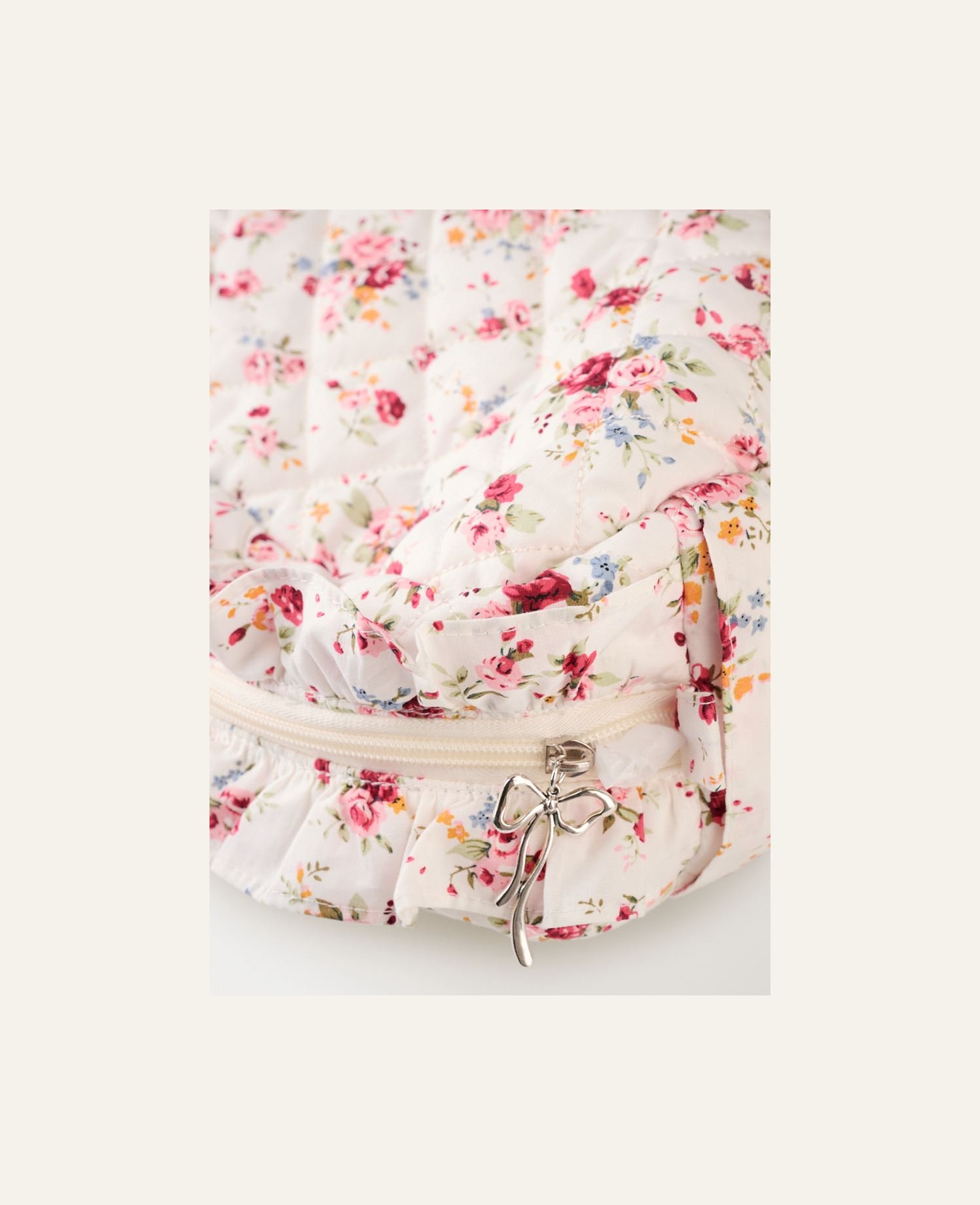 Toalettmappe hvit - 2