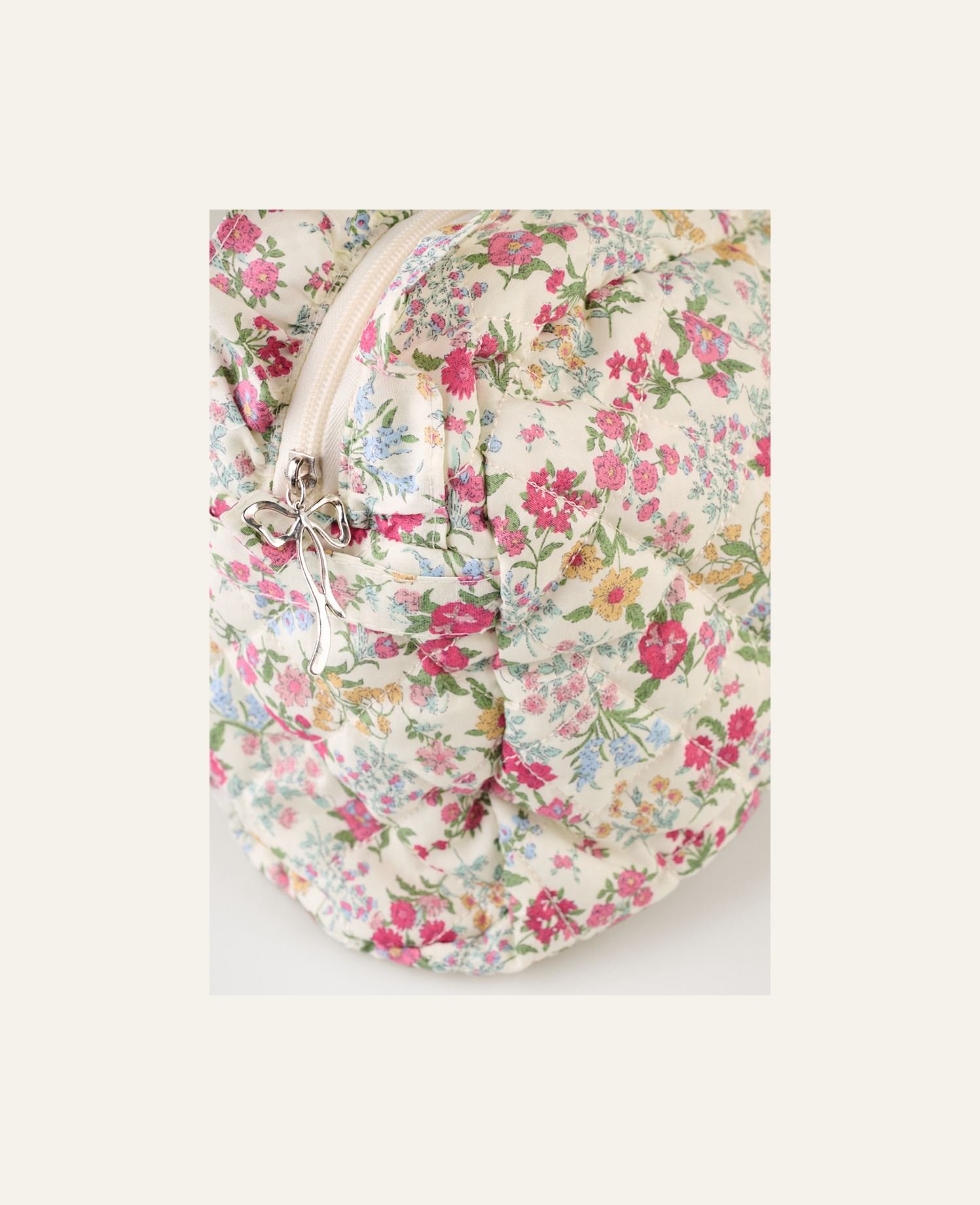 Toalettmappe krem - 2