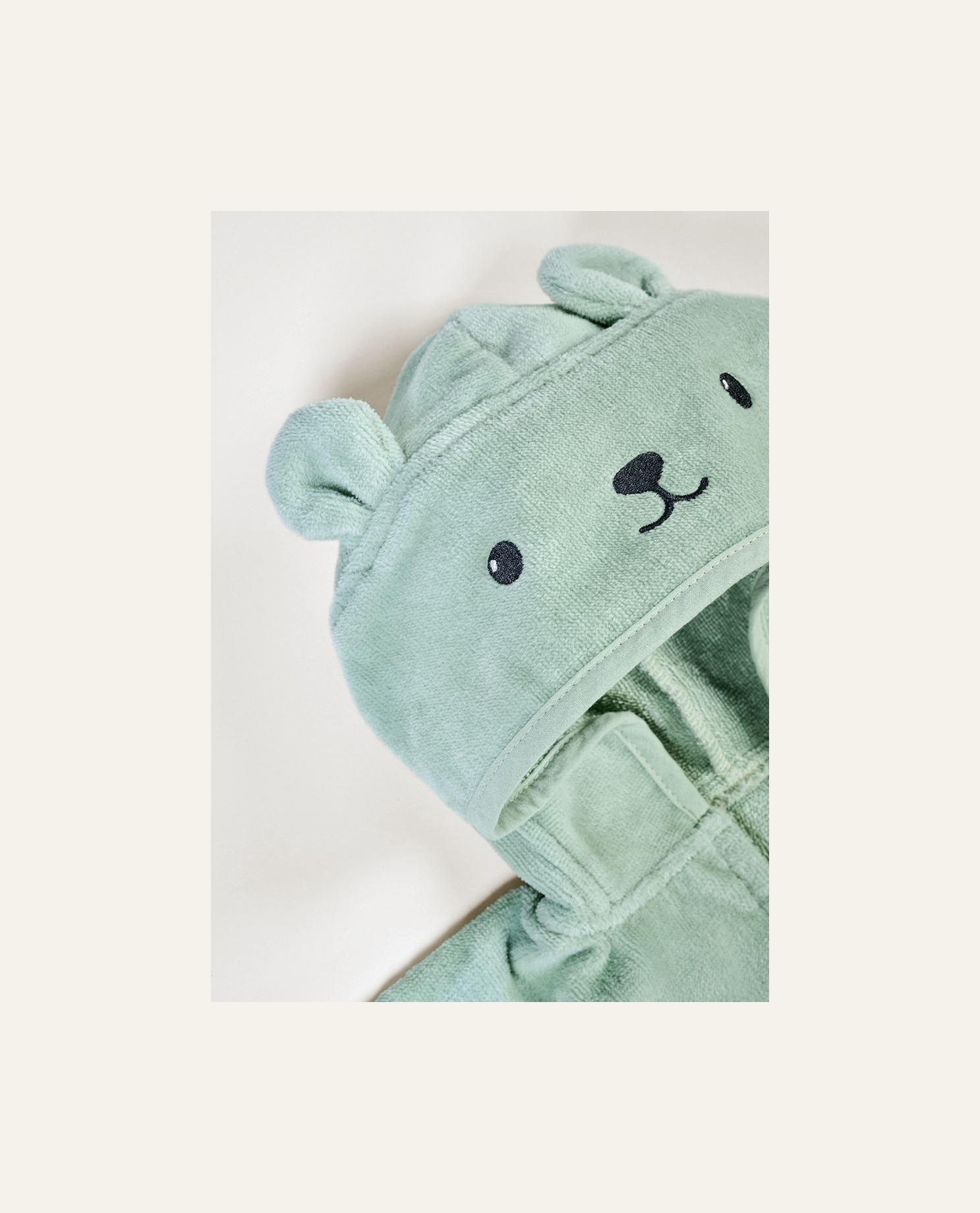 Poncho lys grønn - 3