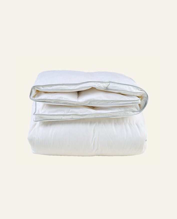 Helårs dundyne hvit - 140x200 cm hvit - 1