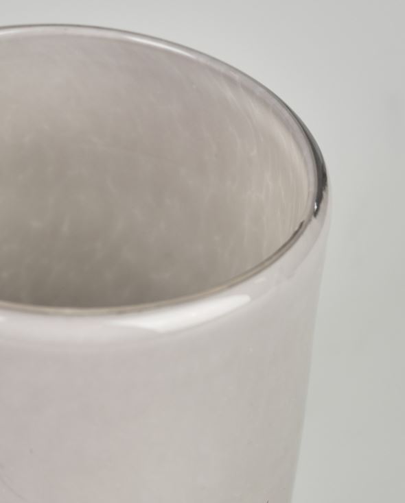Lykt mellom grå - 2