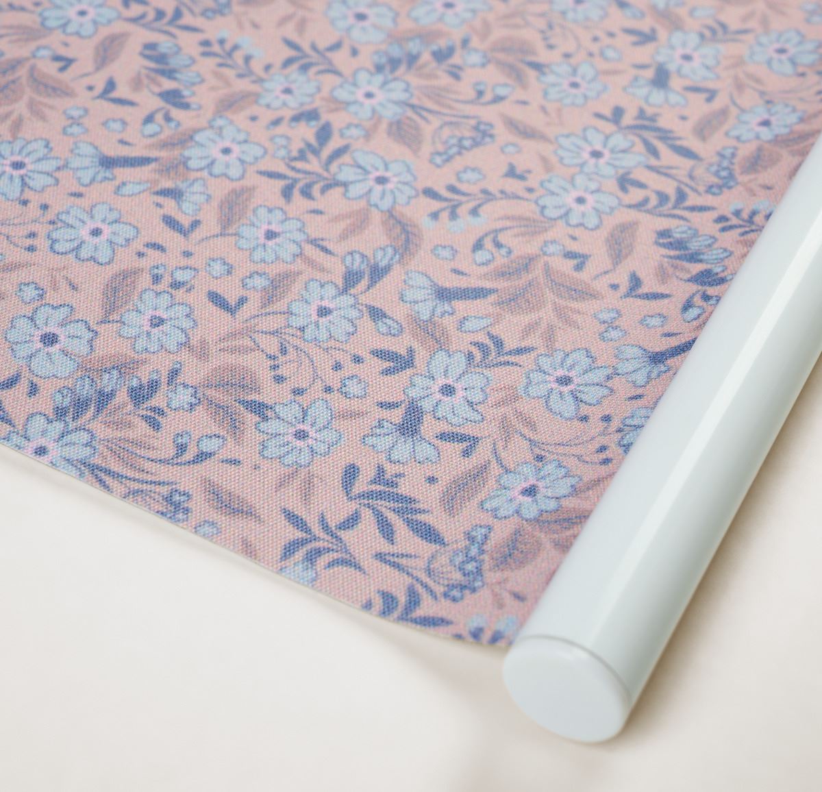 Lystett rullegardin rosa - 3