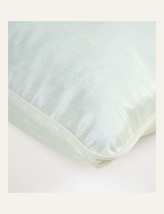 Pynteputetrekk offwhite - 2