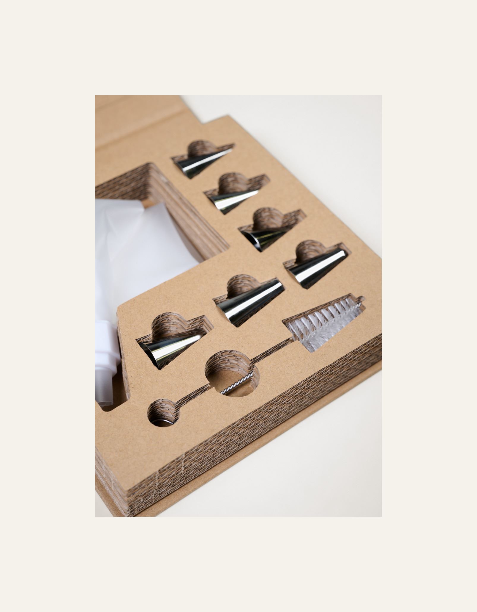 Sprøytesett hvit - 2