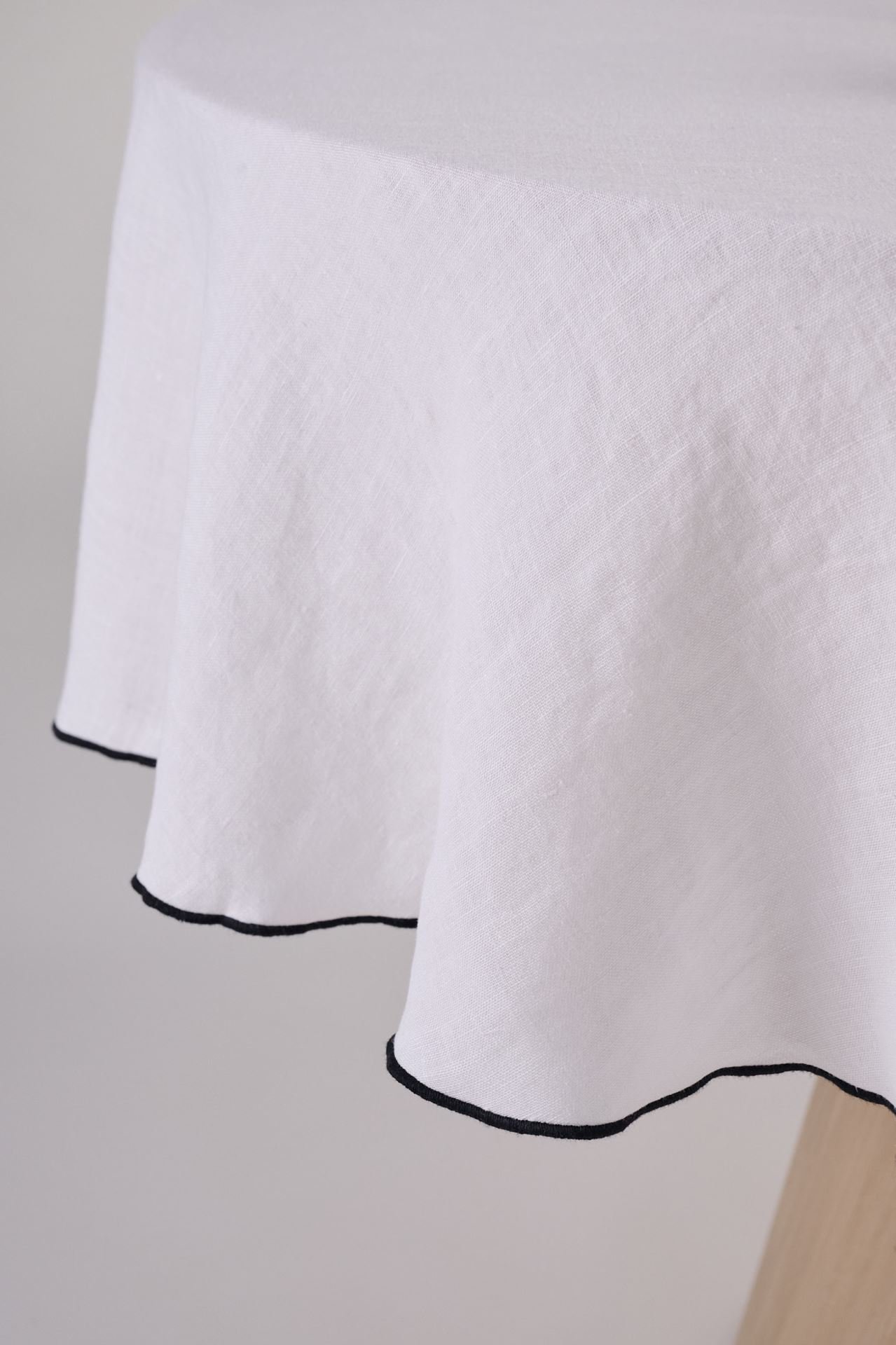 Rund linduk hvit - 3