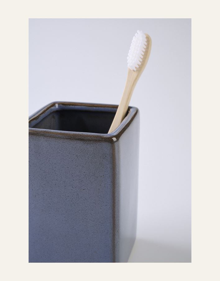 Tannbørsteholder grå - 2