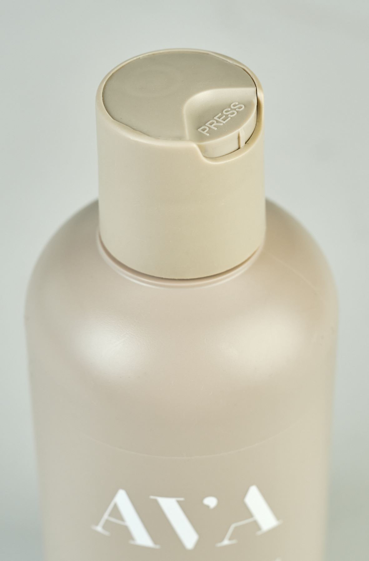 Shampoo beige - 5