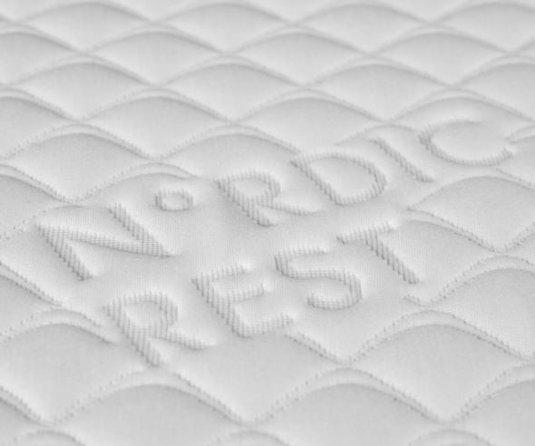 Fjærmadrass hvit - 2