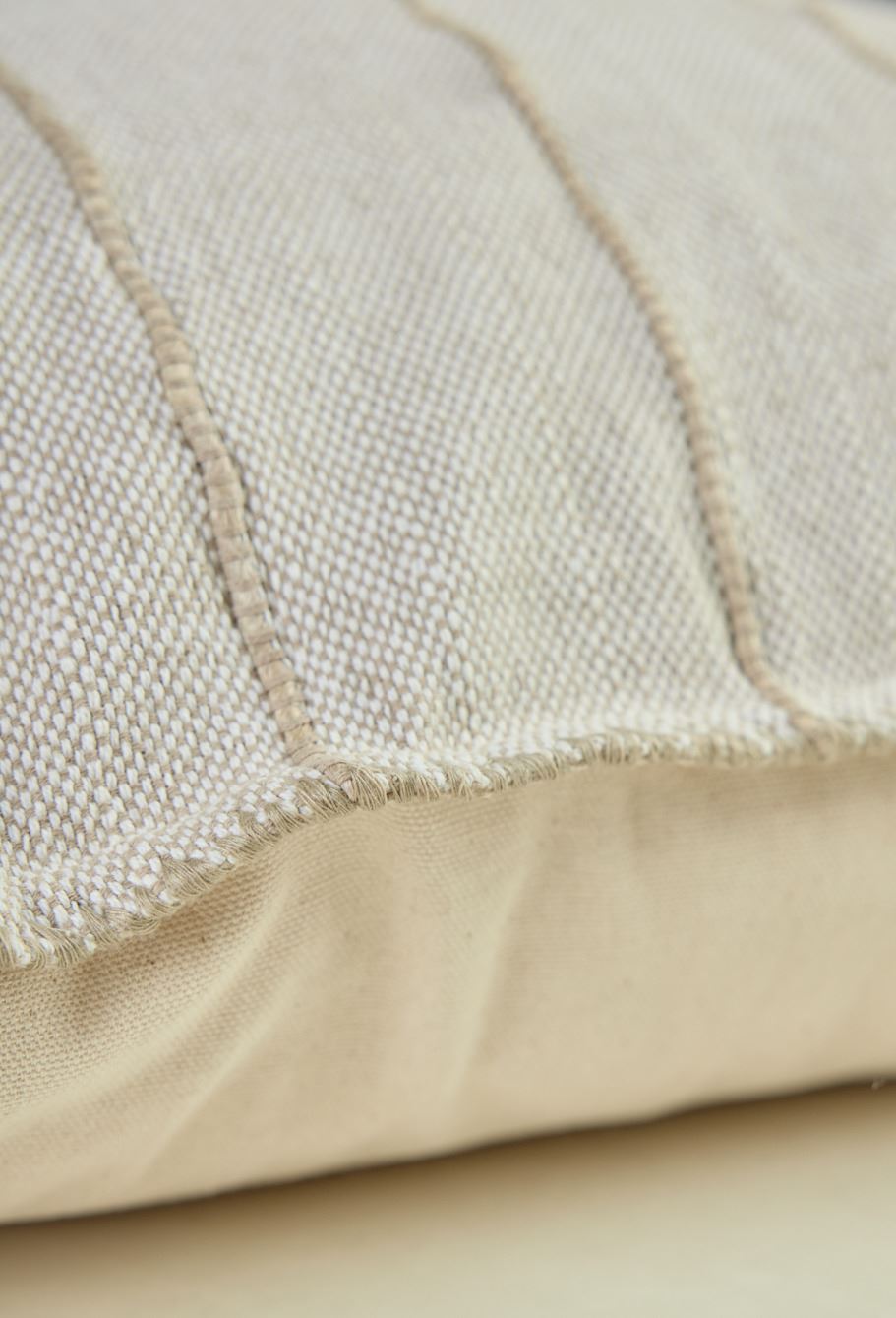 Pynteputetrekk beige - 2