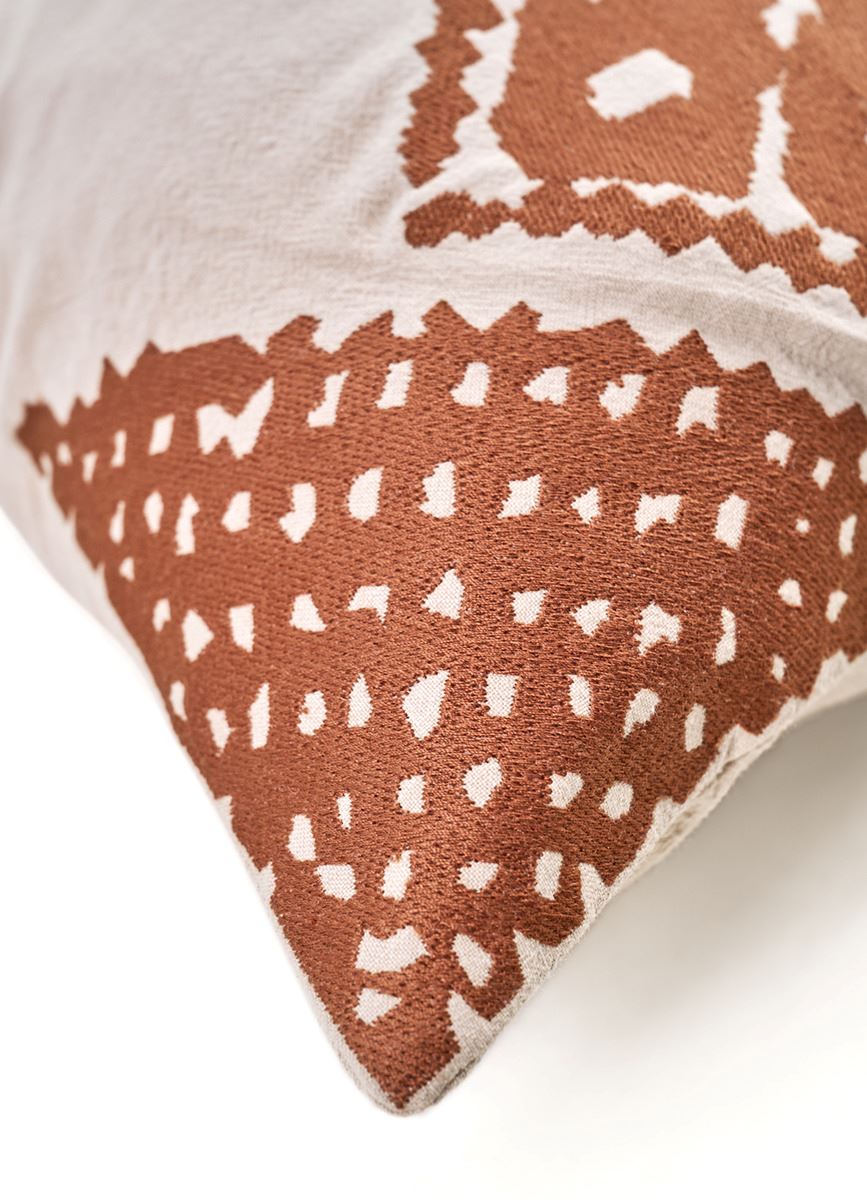 Pynteputetrekk brun - 4