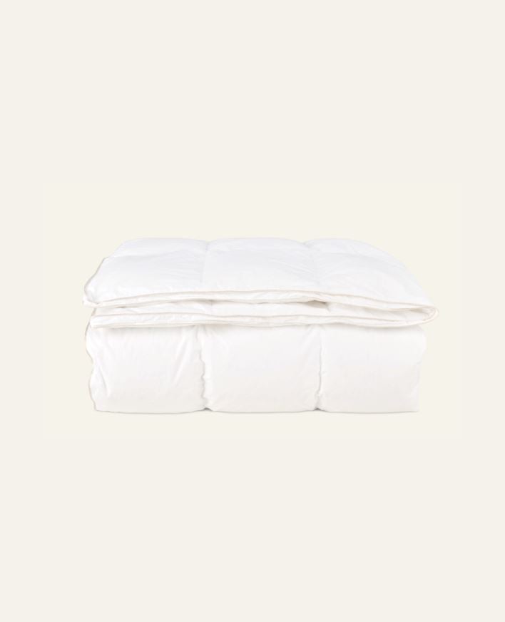 Helårs dundyne hvit - 140x200 cm hvit - 1