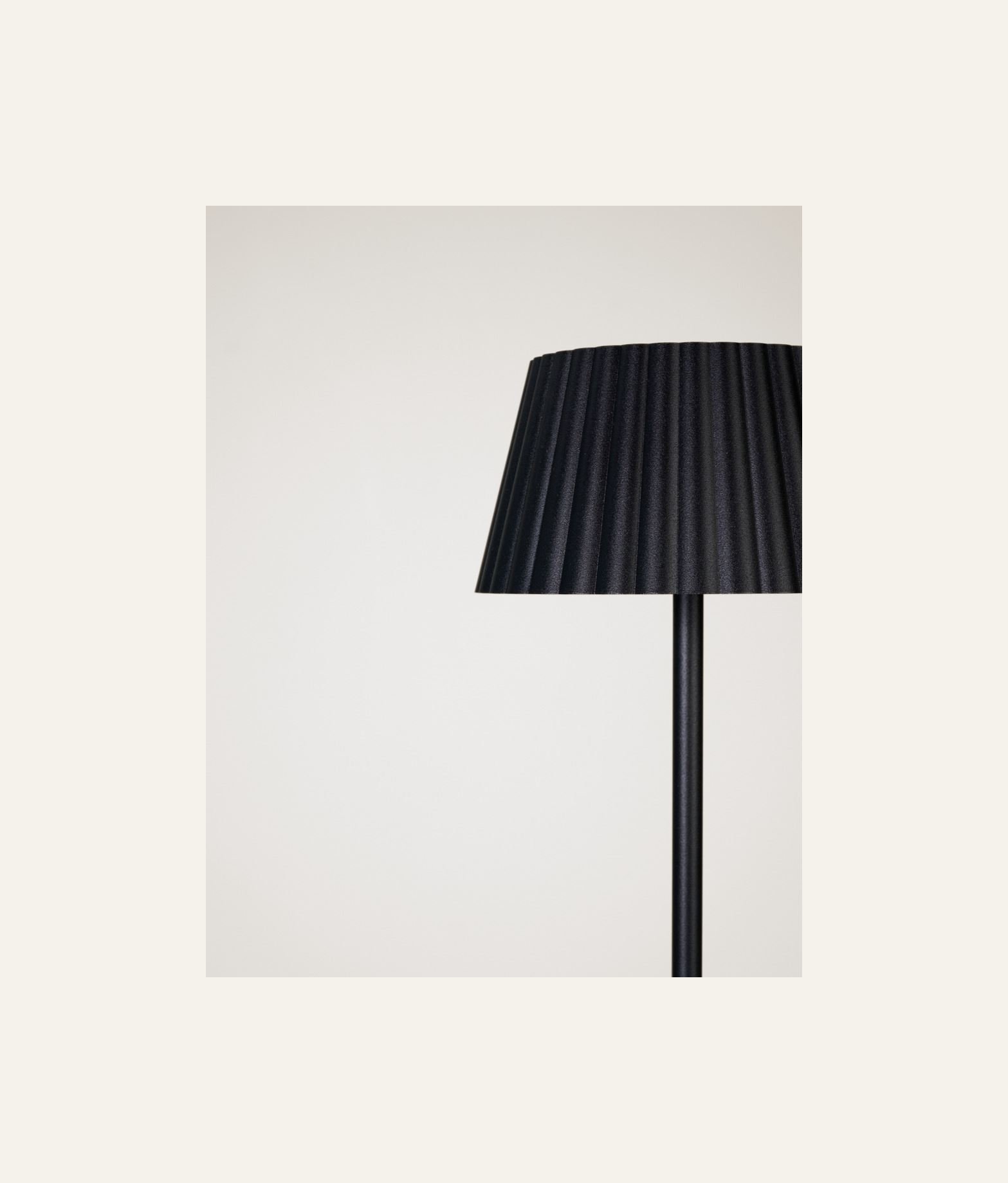 Led gulvlampe svart - 3