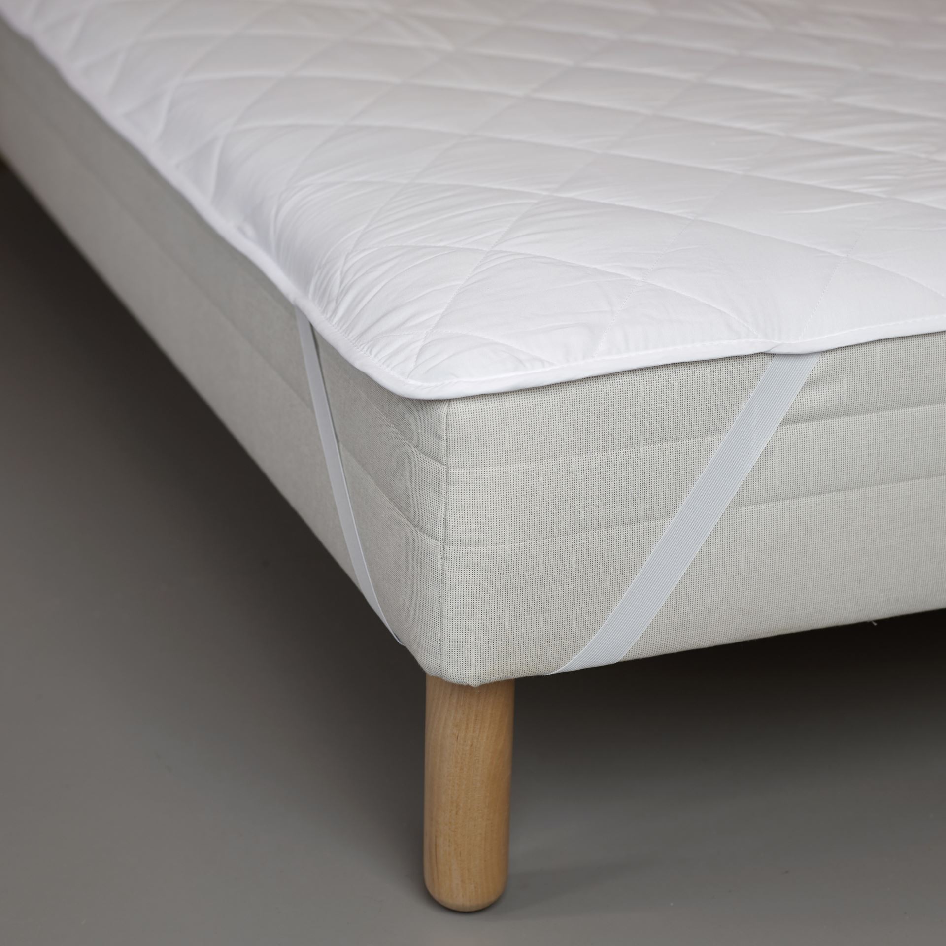 Madrassbeskytter hvit - 2