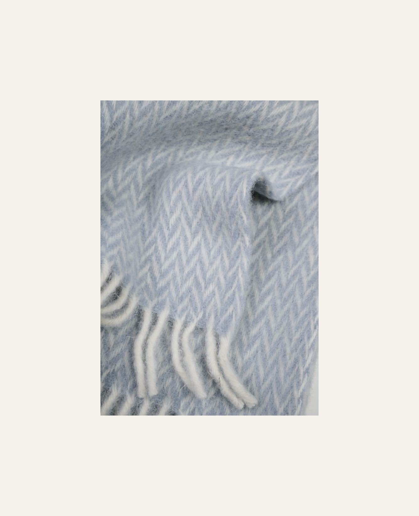 Ullpledd lys blå - 2