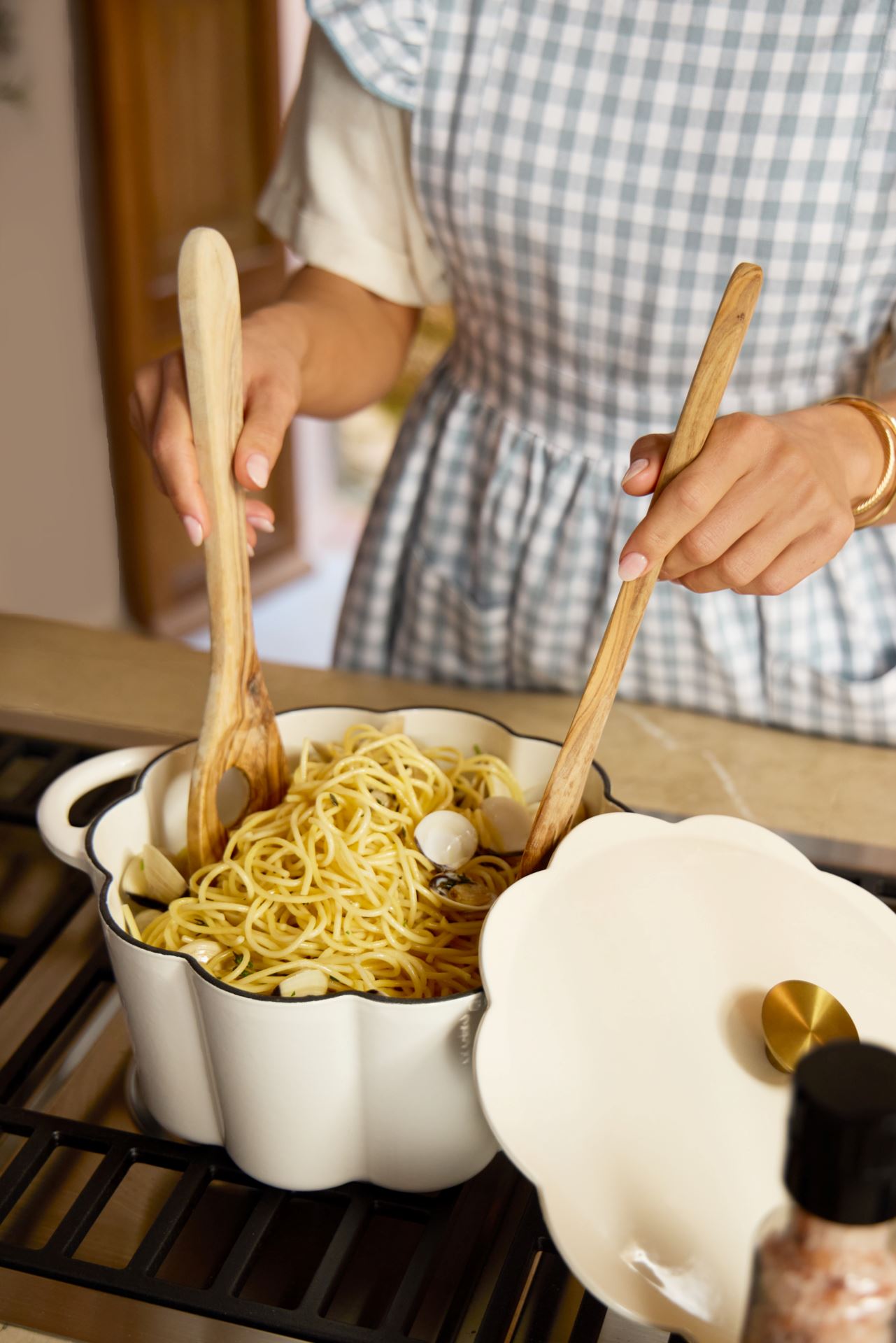 Støpejernsgryte rund krem - 3