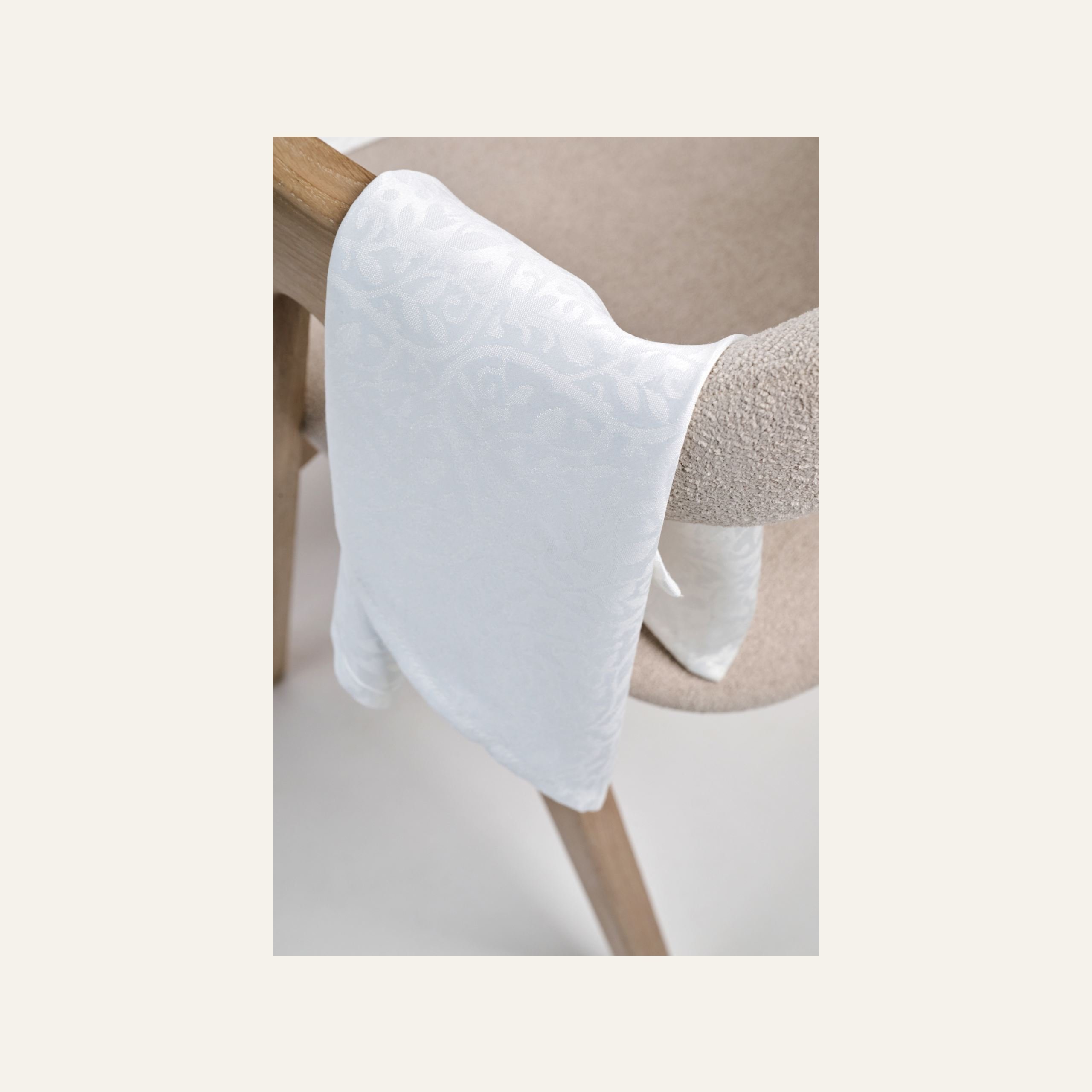 Jaquard duk hvit - 3