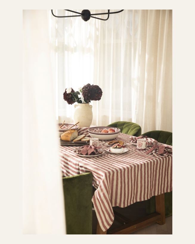 Linduk mørk rød - 140x250cm mørk rød - 1
