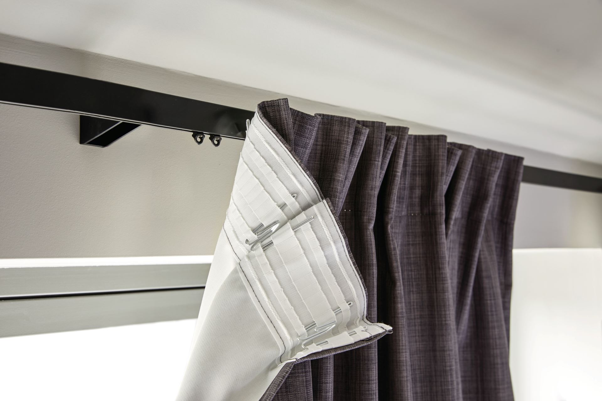 Gardinskinne hvit - 3