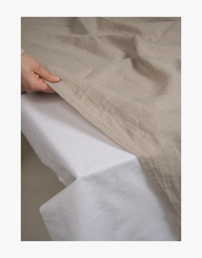 Bordbeskytter hvit - 140x300 cm hvit - 1