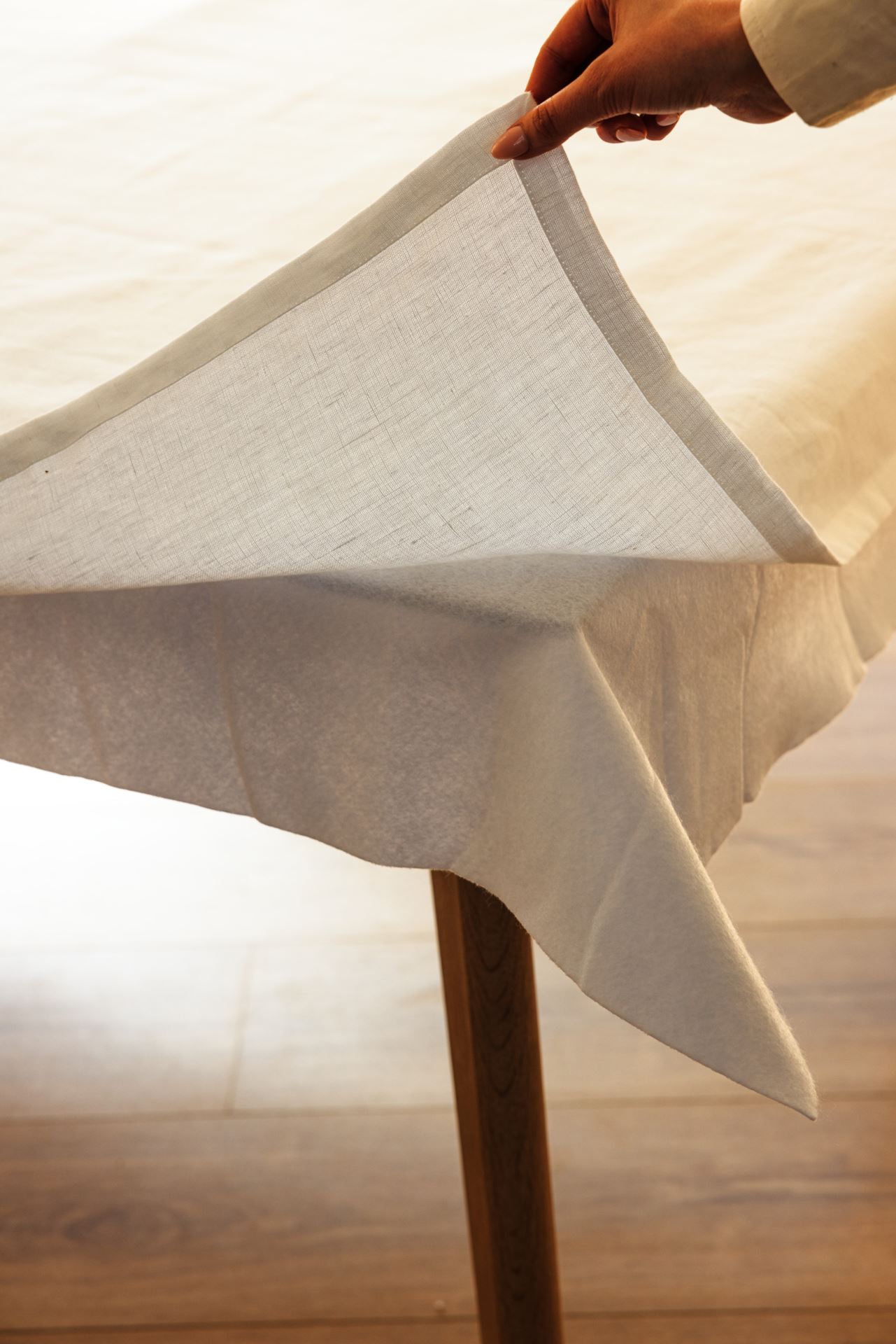 Bordbeskytter hvit - 130x230 cm hvit - 1