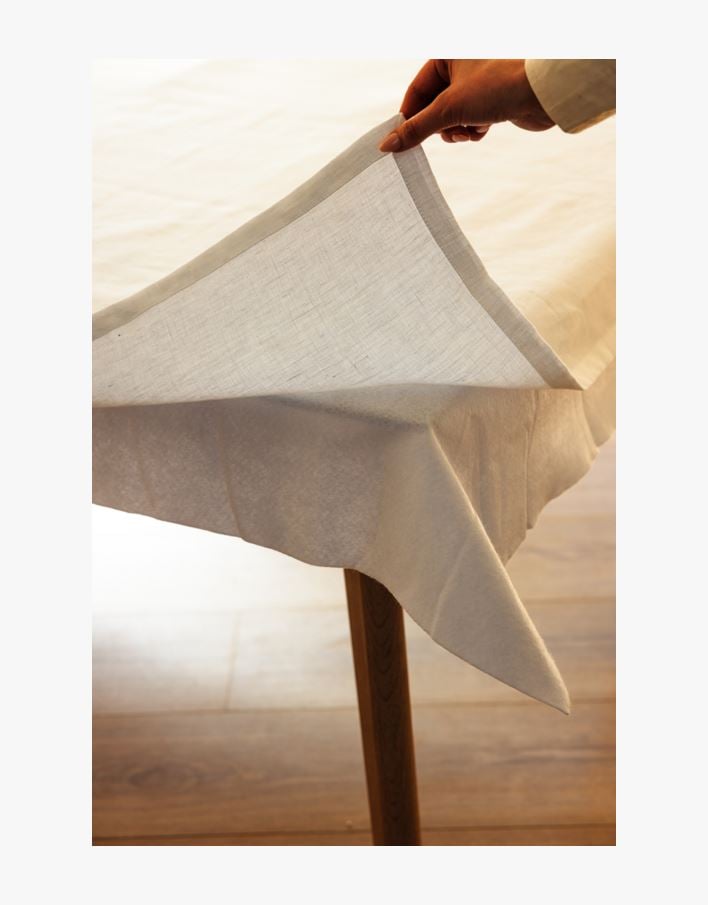 Bordbeskytter hvit - 130x230 cm hvit - 1