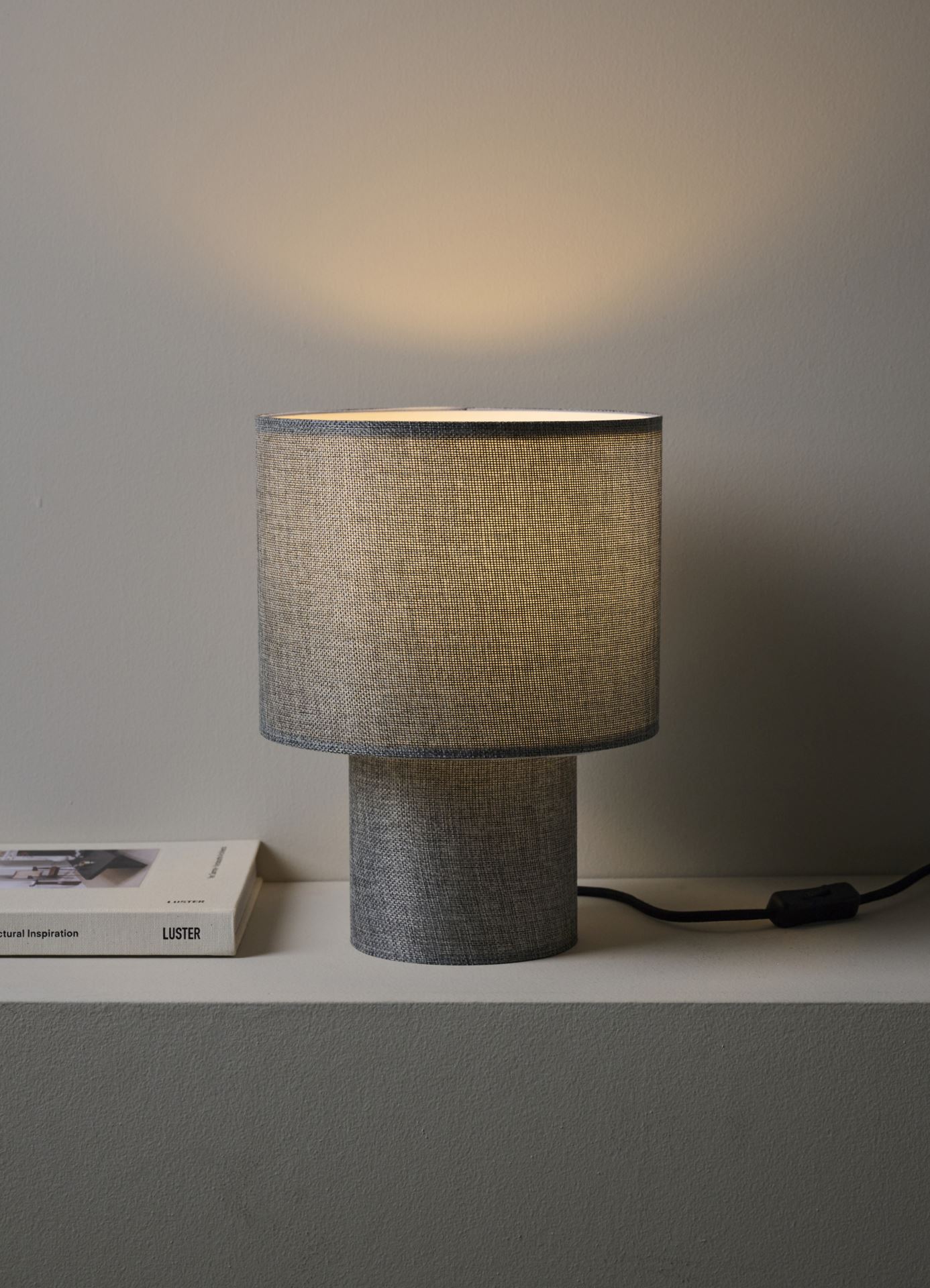 Bordlampe midtgrønn - 23x23x31 cm midtgrønn - 1