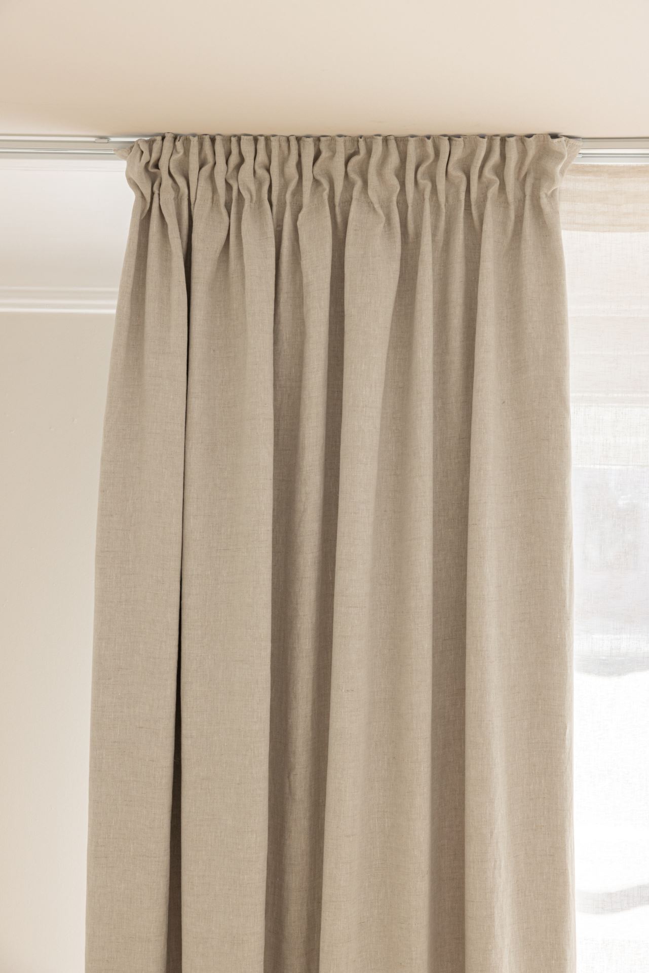 Lysdempende lingardin natur - 2