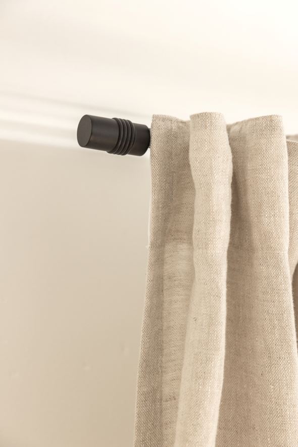 Gardinstang svart - 9