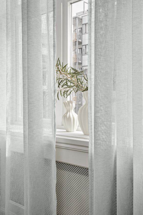 Gardin grå - 2