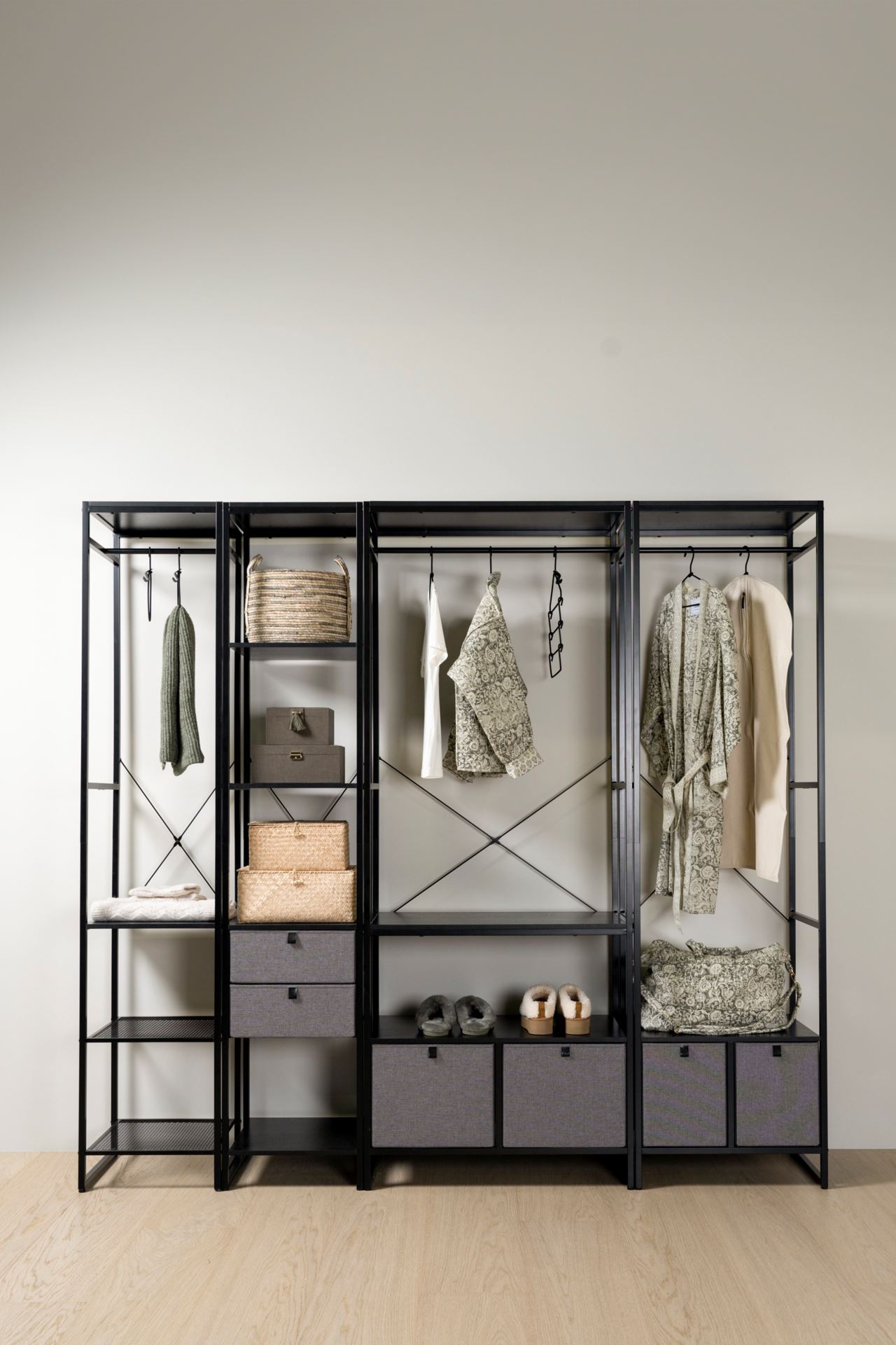 Klesstativ svart - 2