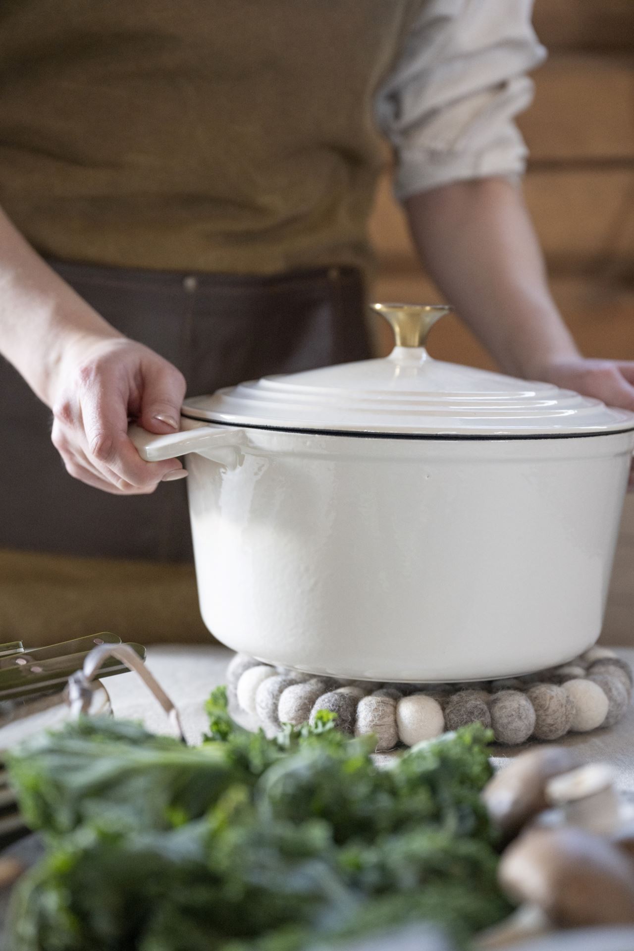 Støpejernsgryte rund krem - 2