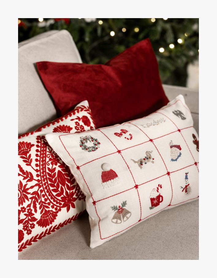 Pyntepute rød - 50x50 cm rød - 1