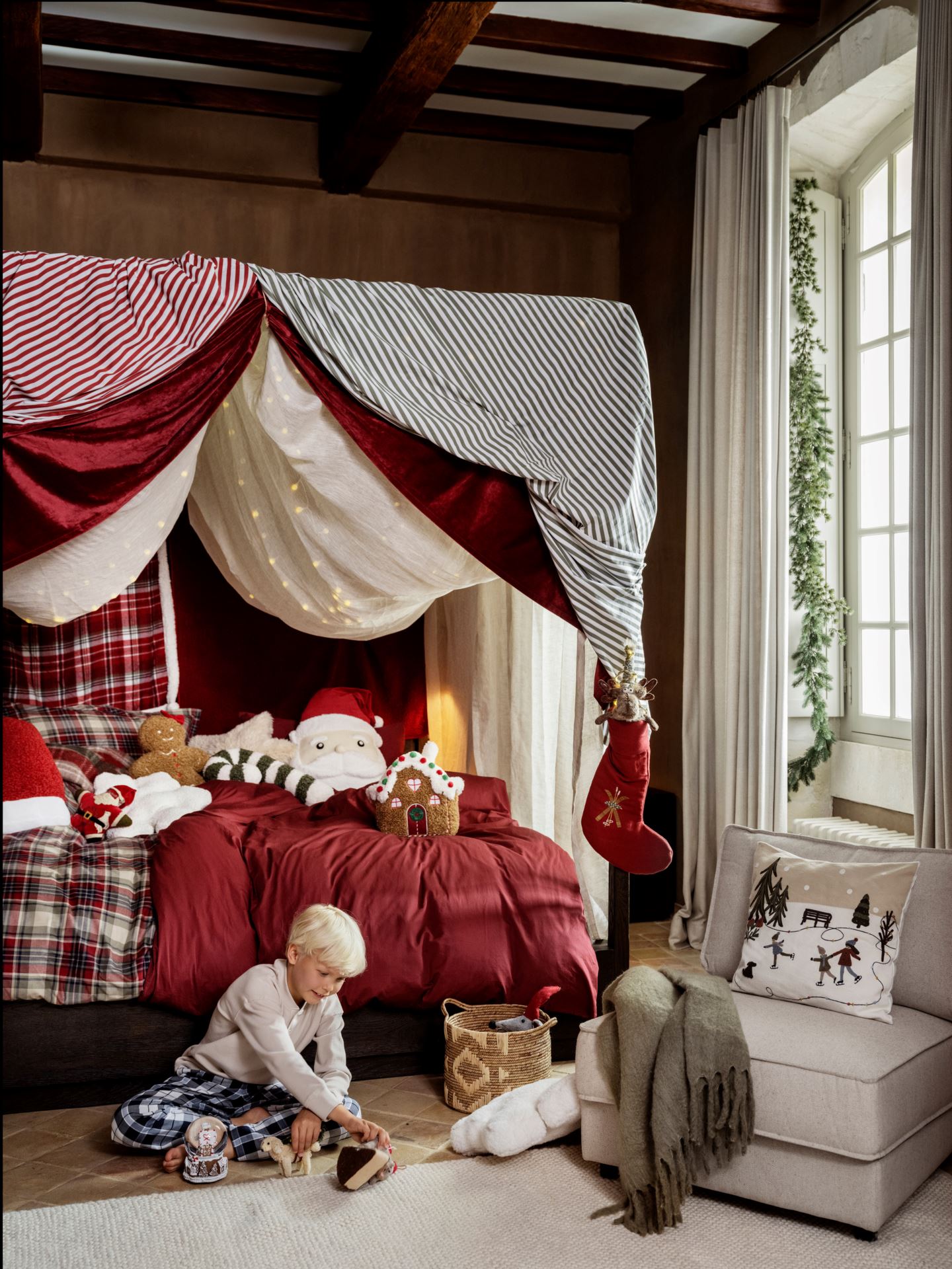 Sateng sengesett mørk rød - 2