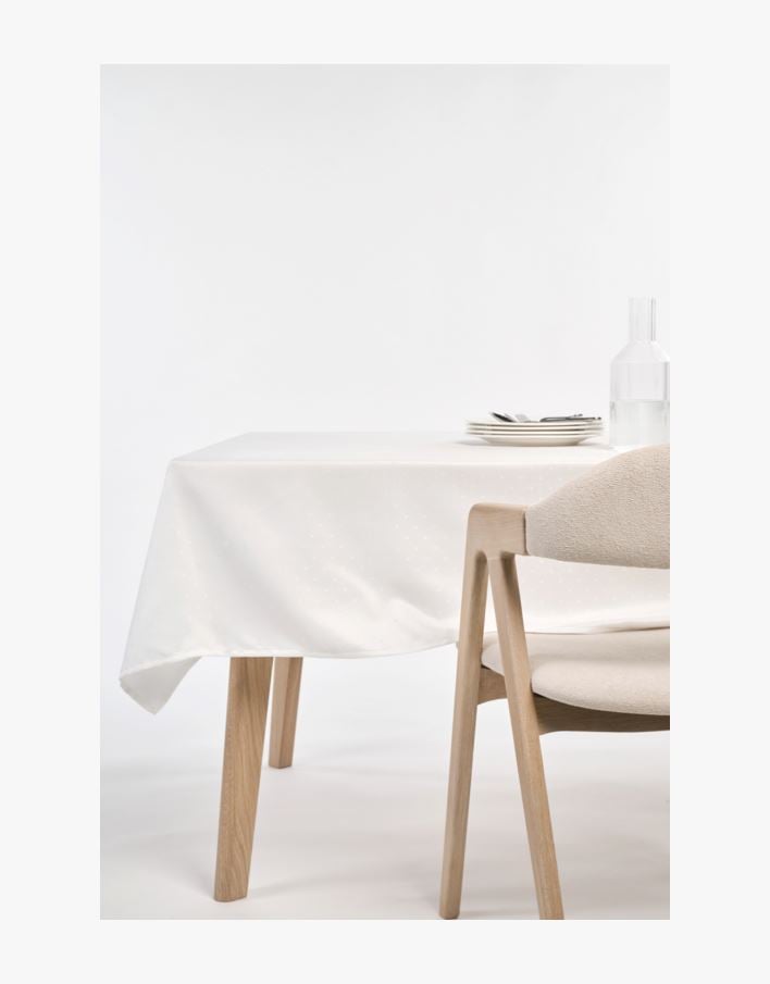 Duk hvit - 140x350 cm hvit - 1