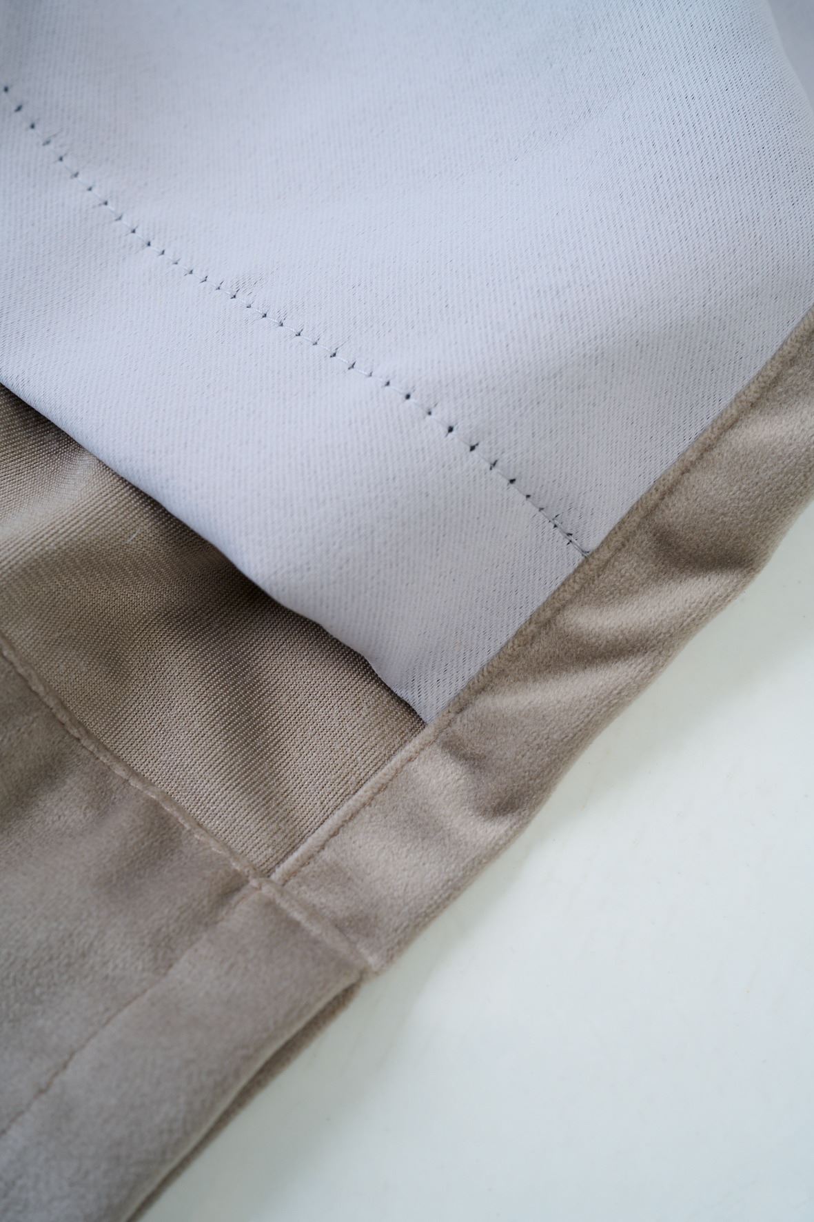 Lysdempende gardin taupe - 5