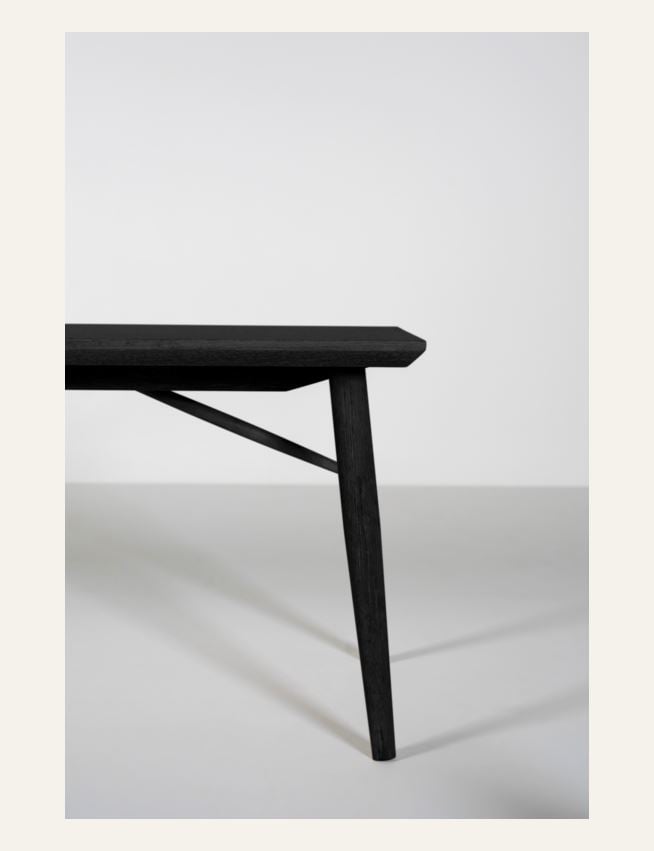 Spisebenk svart - 2