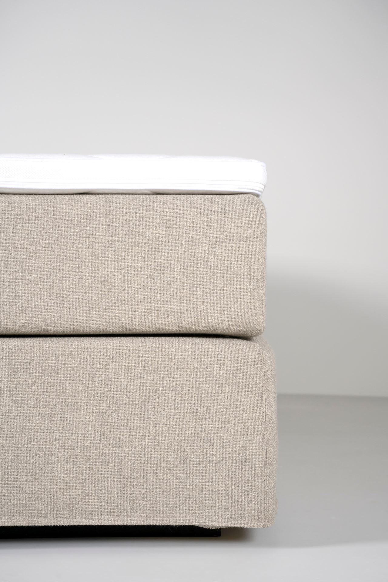 Kontinentalseng beige - 16