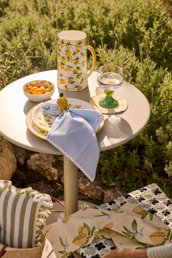 Hagebord offwhite - 2