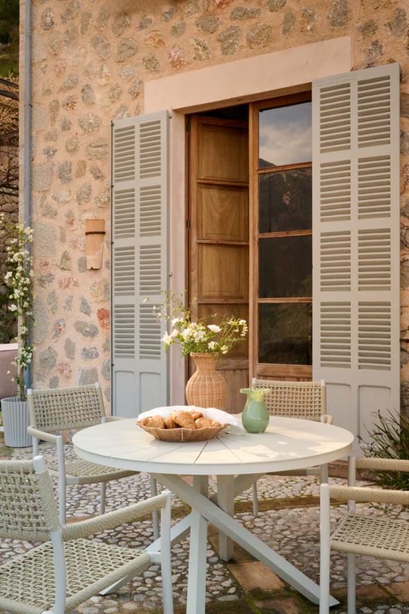 Hagebord offwhite - 2