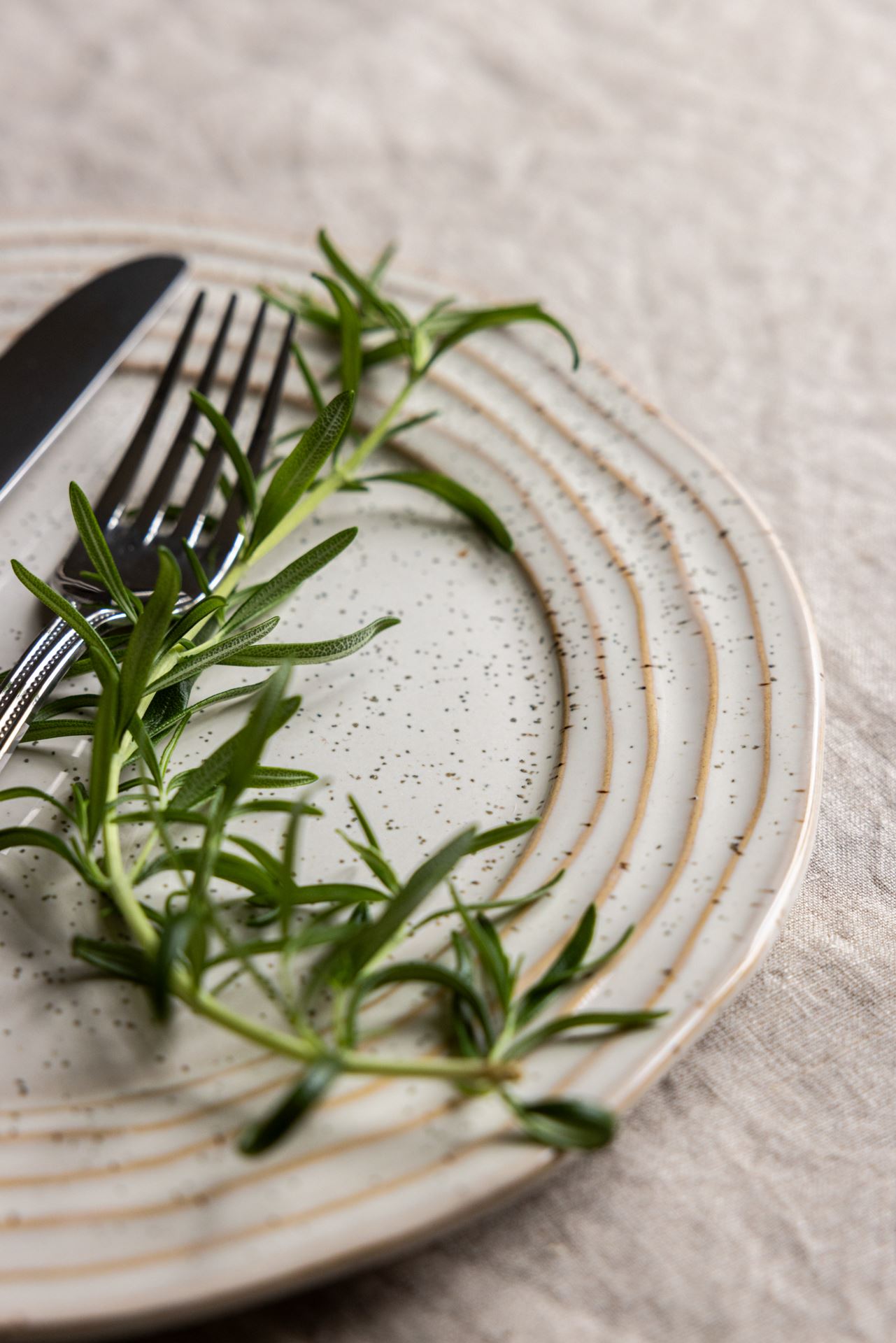 Frokosttallerken lys beige - 2