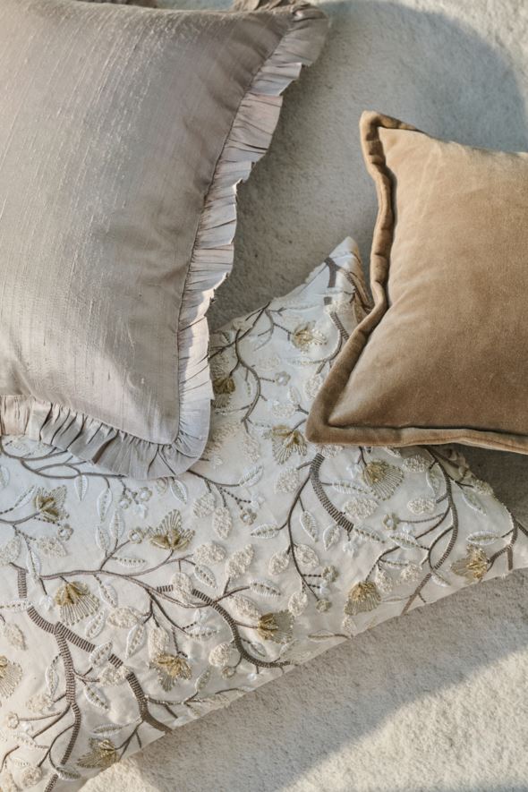 Pynteputetrekk taupe - 2