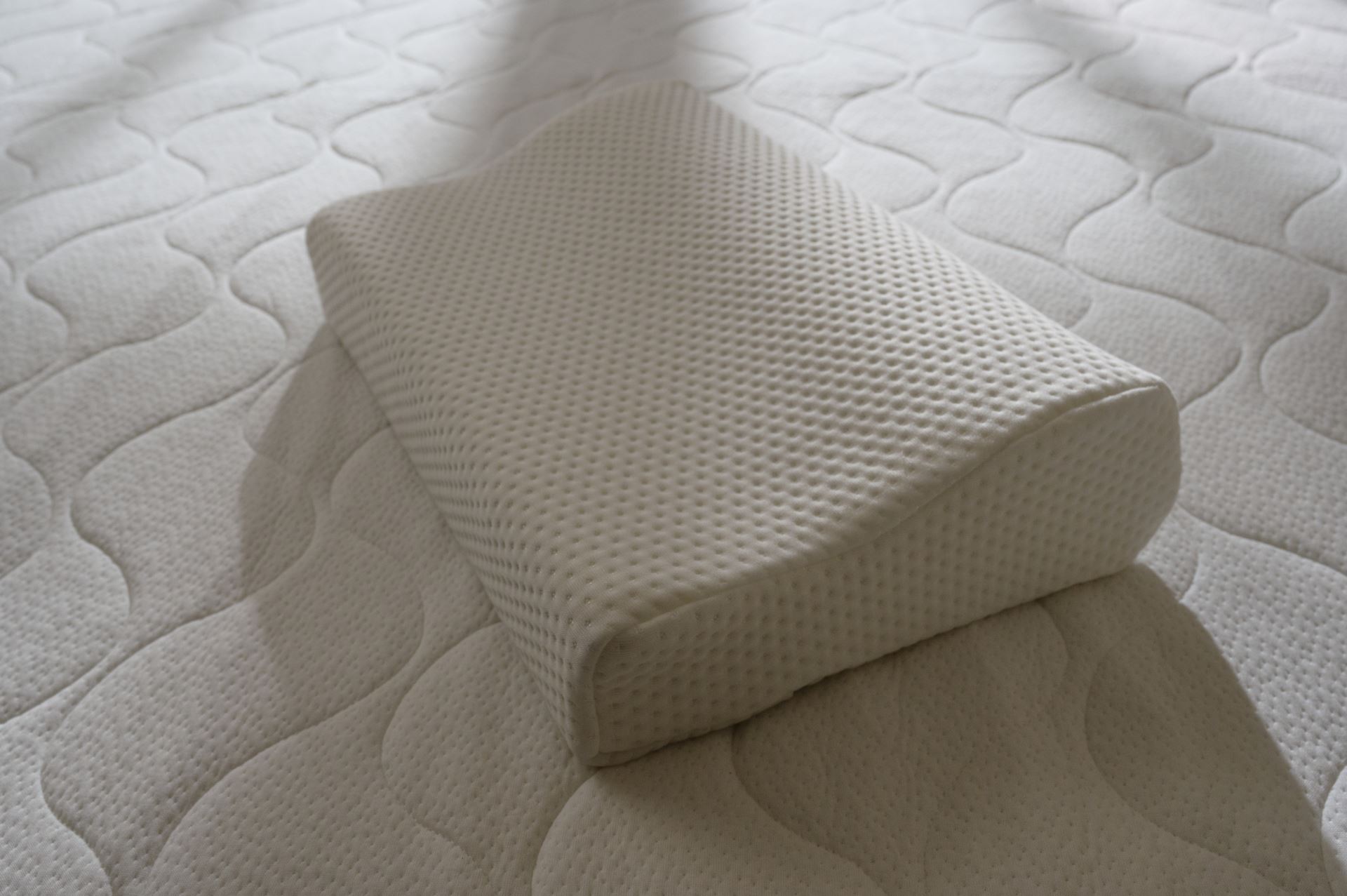 Ergonomisk pute offwhite - 5