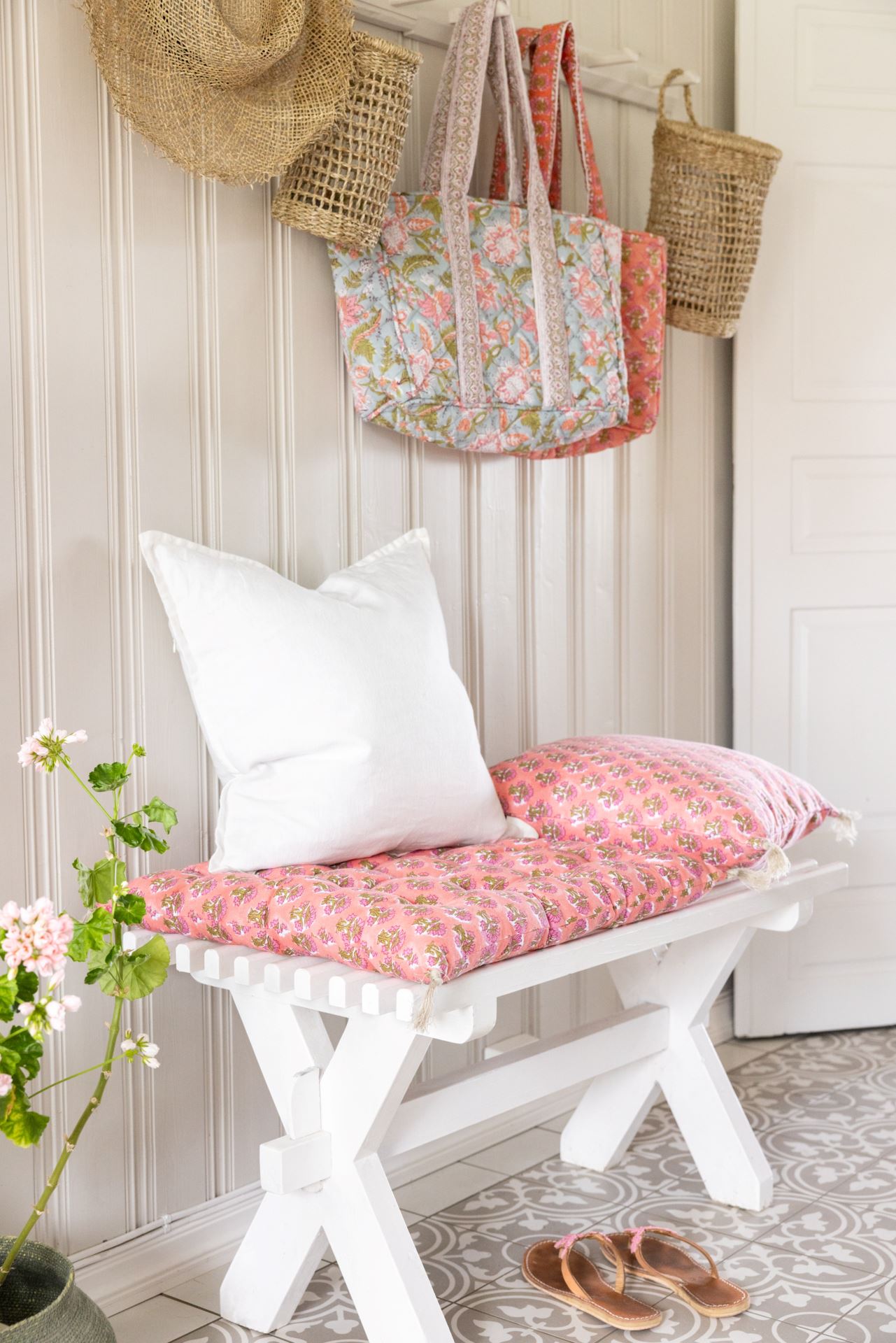 Pynteputetrekk hvit - 2