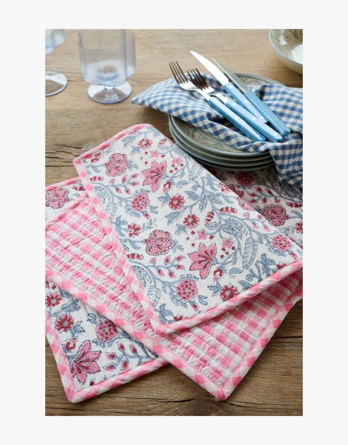 Brikke rosa - 33x45 cm rosa - 1