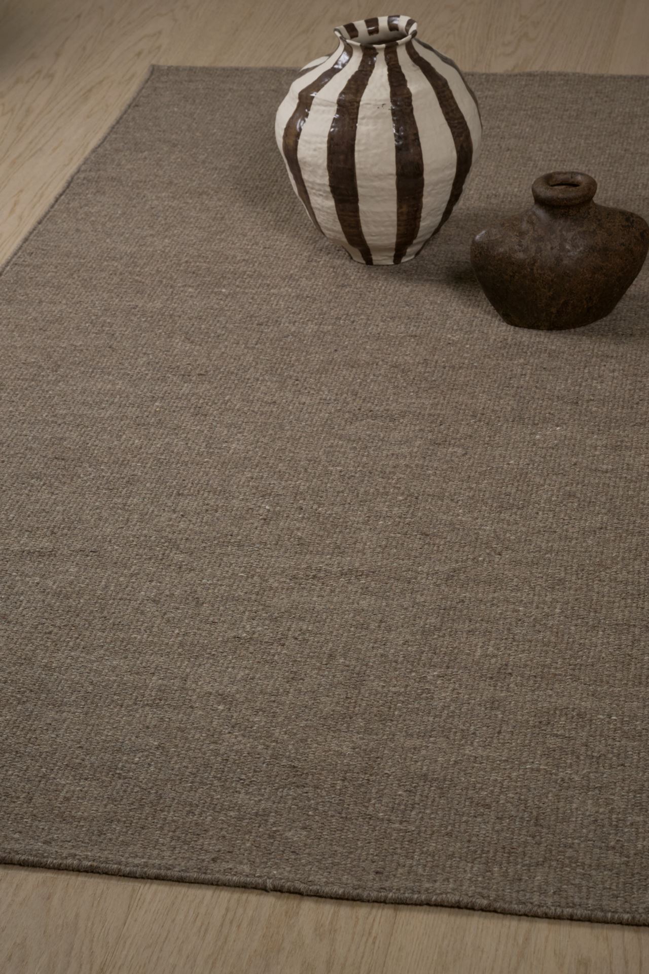Ullteppe brun - 5