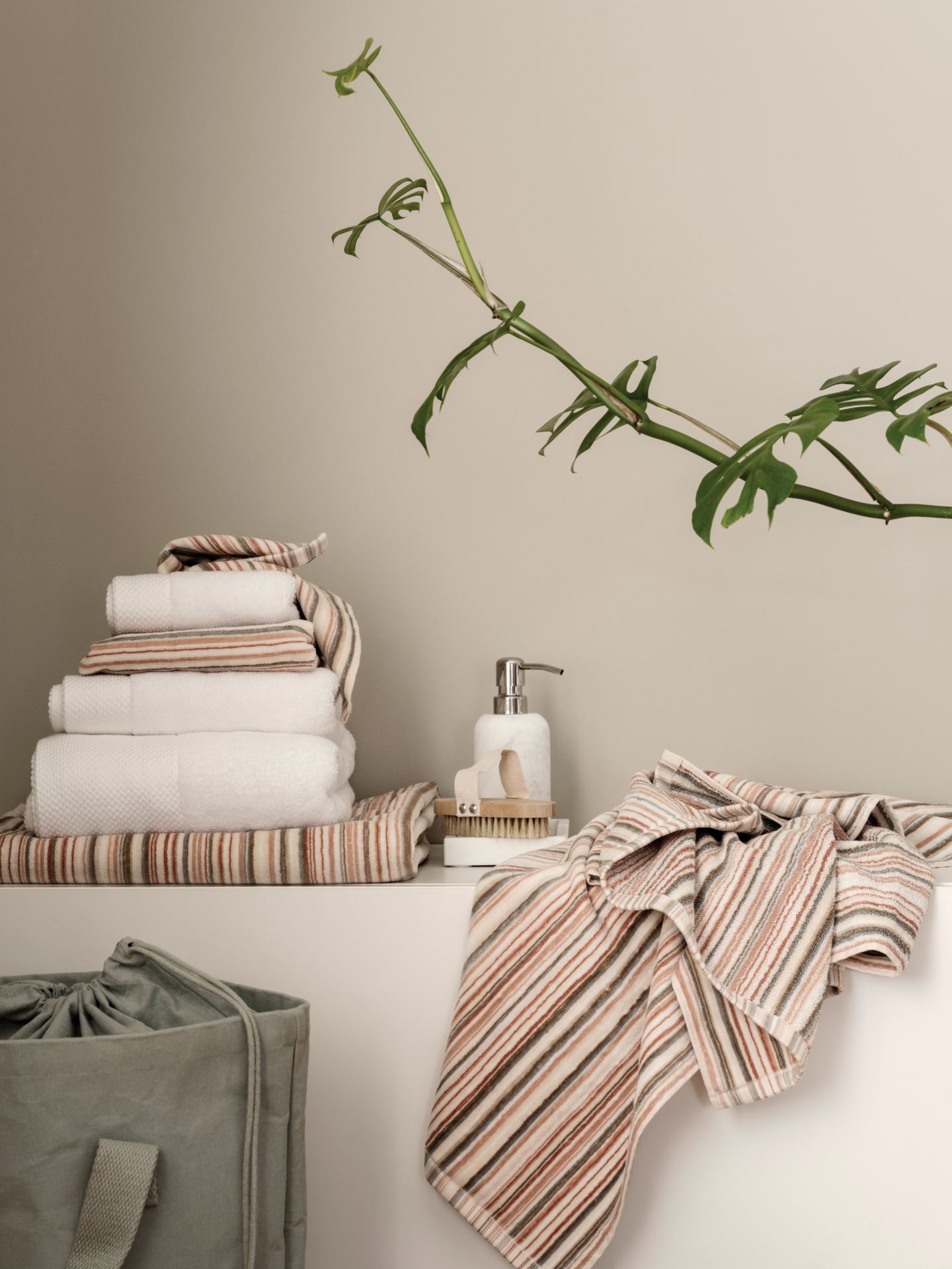 Såpedispenser hvit - 2