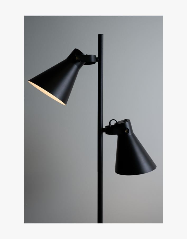 Gulvlampe svart - ø16x154 cm svart - 1